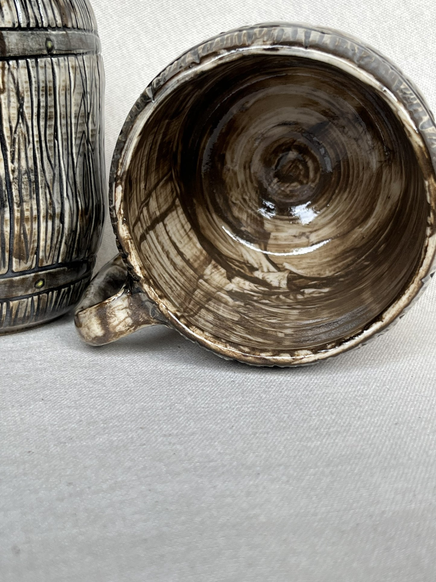 Barrel Mug, brown interior
