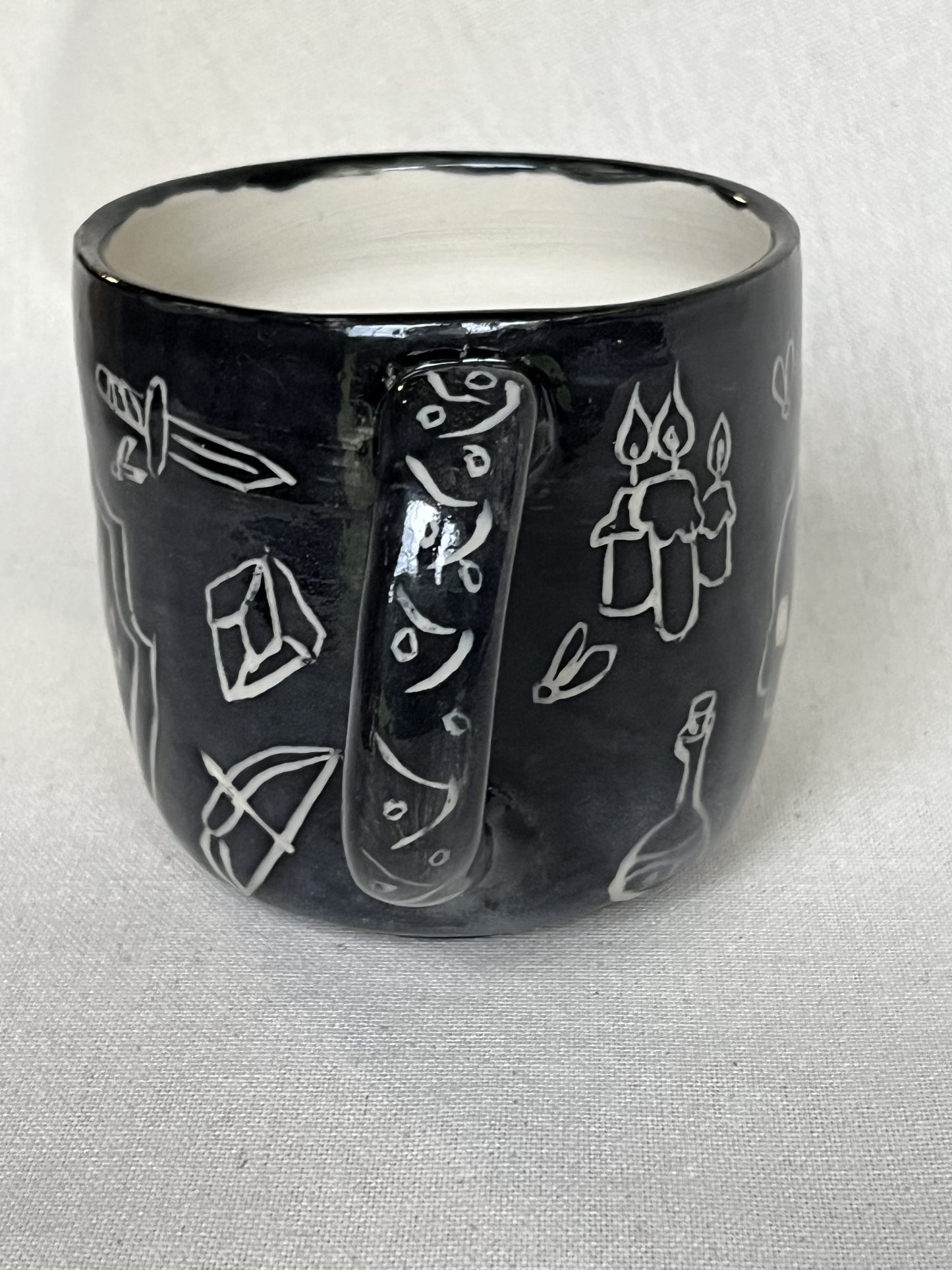 Dungeons and Dragons Adventurer's Pack Themed Mug